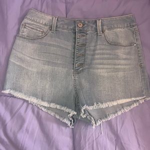 Women’s Denim Shorts 11